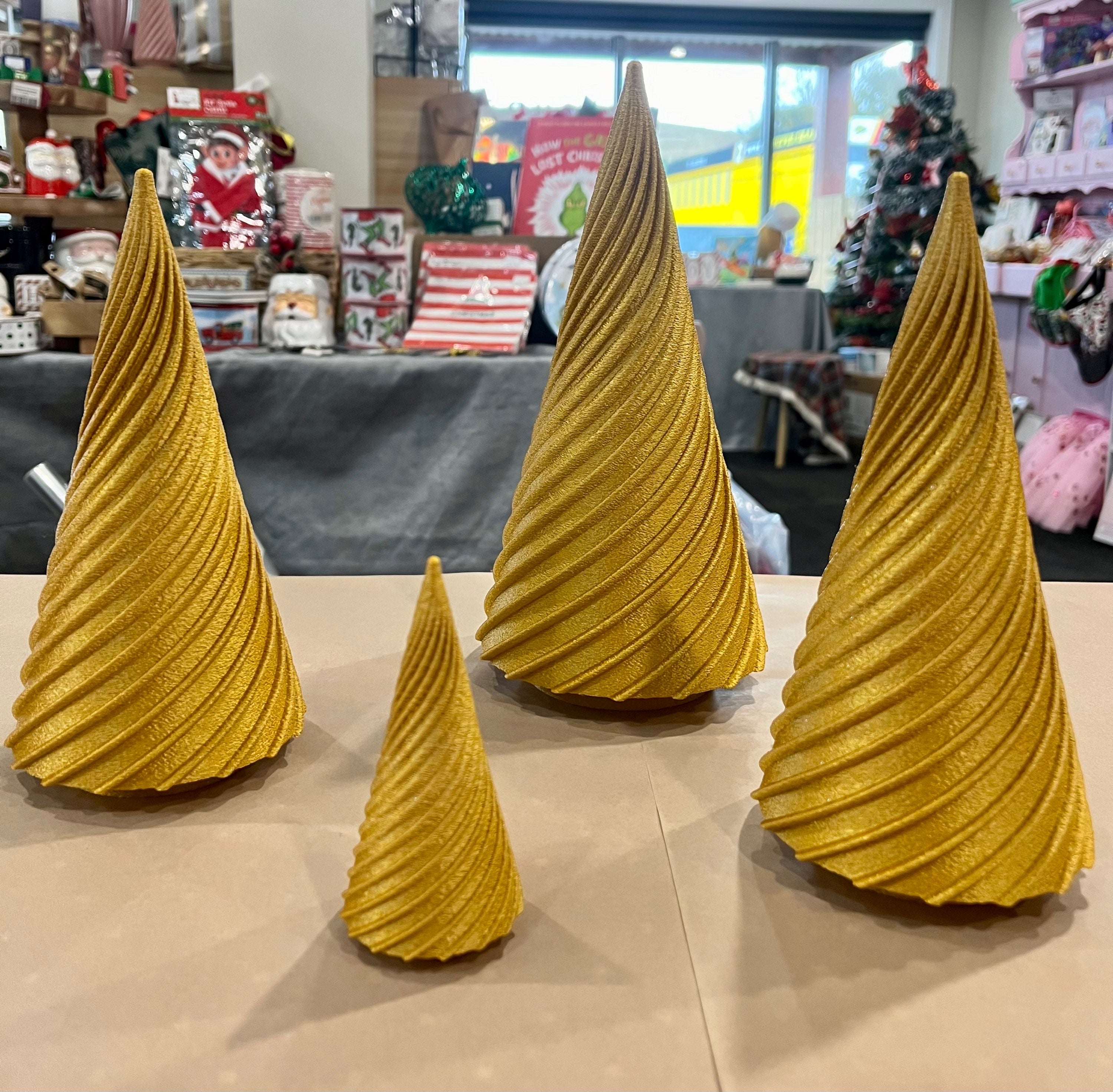 Gold Pack of 5 Christmas Tree  image 0
