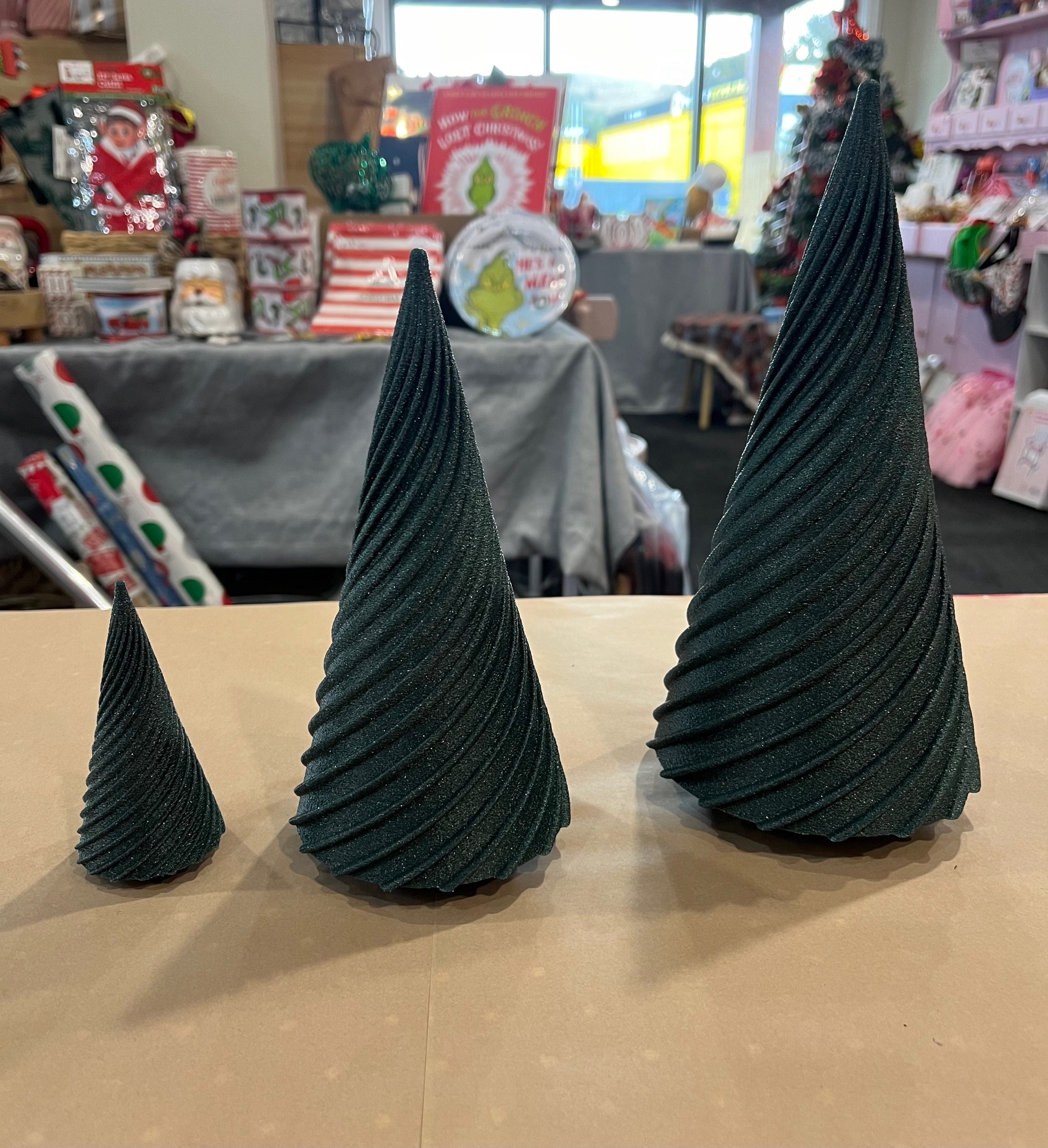 Mistletoe Green sparkle Tree Medium image 1